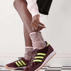 adidas Women's Burgundy and Neon Yellow Sneakers